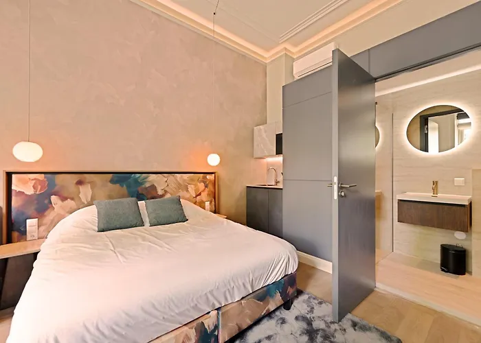 Novallure Nassau Lahey