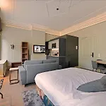 Aparthotel Novallure Nassau Haag