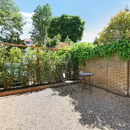 Novallure Nassau Apart-hotel