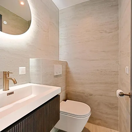 Novallure Nassau Lägenhetshotell *