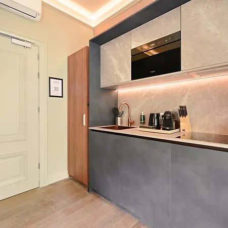 Novallure Nassau Apart-hotel