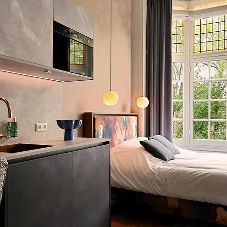 Novallure Nassau 3* لاهاي