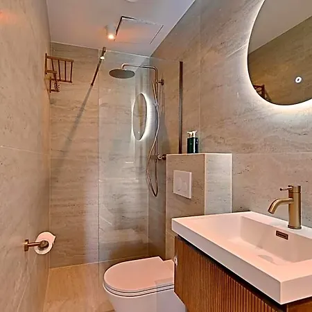 Aparthotel Novallure Nassau Den Haag