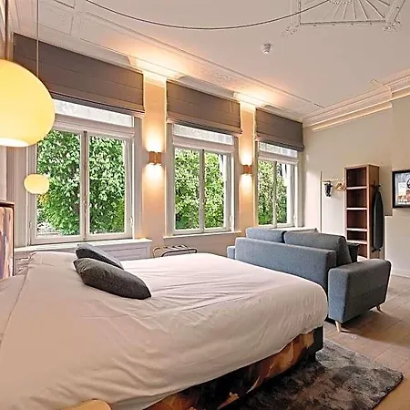Novallure Nassau 3* Den Haag