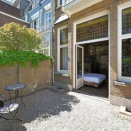Novallure Nassau 3* Den Haag