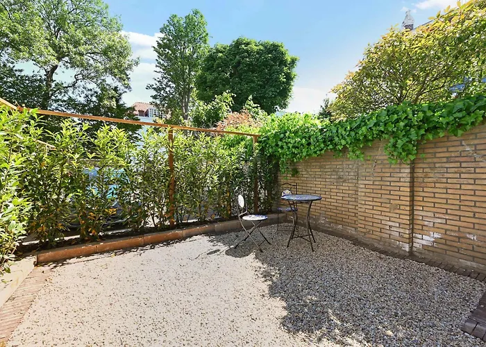 Novallure Nassau Lägenhetshotell