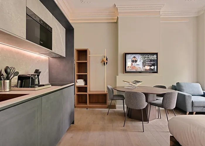 Novallure Nassau Apart-hotel Haia