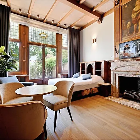 Novallure Nassau Apartahotel 3*