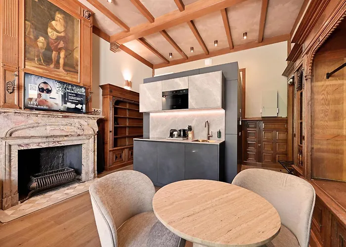 Novallure Nassau Апарт-отель