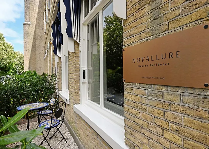 Novallure Nassau 3* Гаага